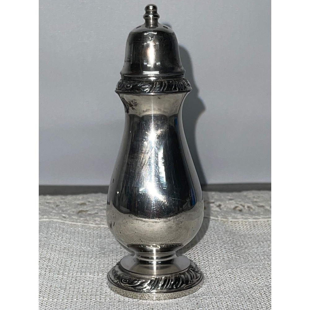 Oneida Henley Community‎ Salt Pepper Shaker Silver Plate Vintage Ornate 4.75"